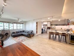 Blk 222 Pasir Ris Street 21 (Pasir Ris), HDB Executive #549951711